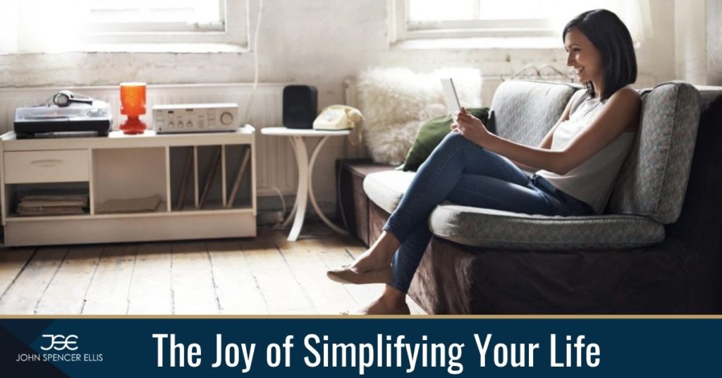 Living a minimalist or simplified life means that you are decluttering anything, be it mental or physical, so that you can make room for the things that you actually love doing and are most important to you.